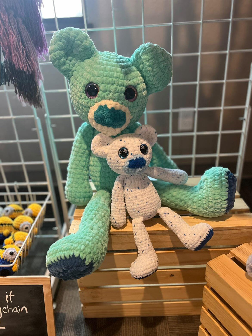 Teddy Bear crochet pattern with Santa mod