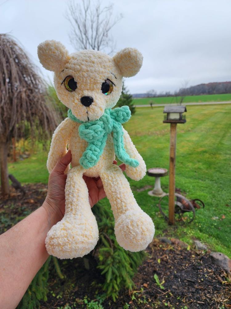 Teddy Bear crochet pattern with Santa mod