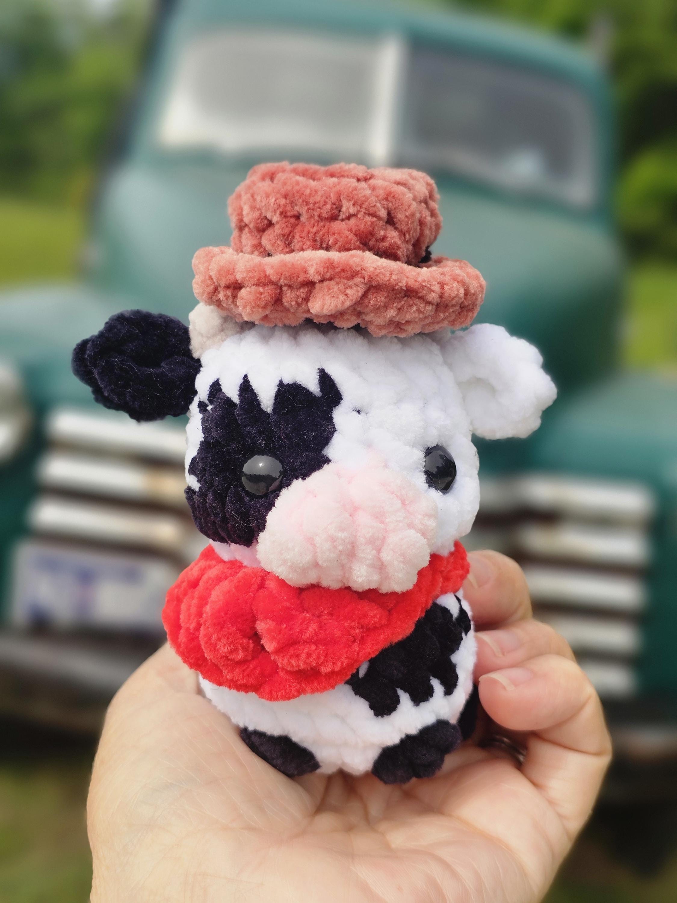 Moolissa the cow crochet pattern