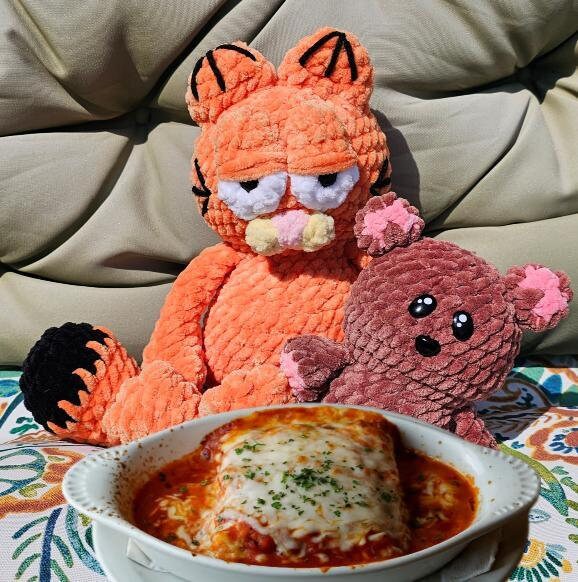 Fat Cat with Teddy