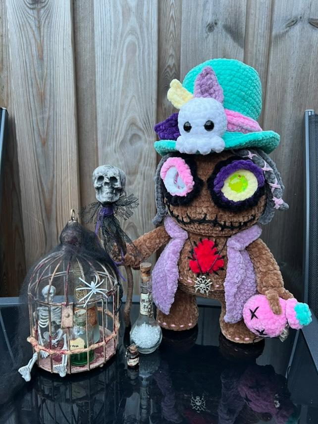 Voodoo Dude crochet pattern