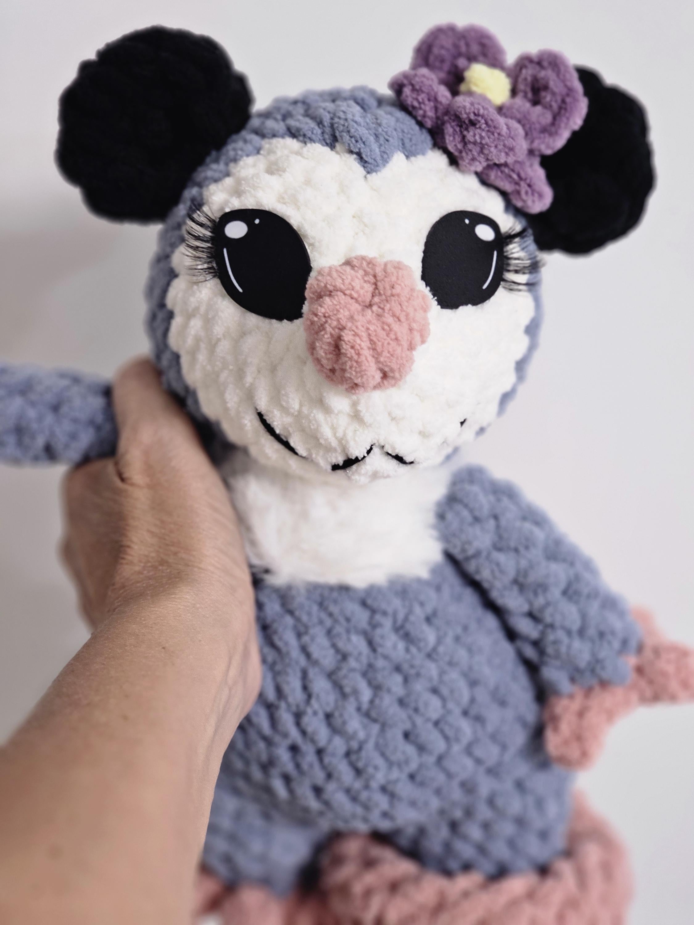 Petunia Possum crochet pattern