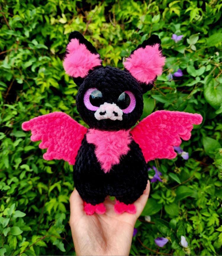 Ozzy the bat crochet pattern