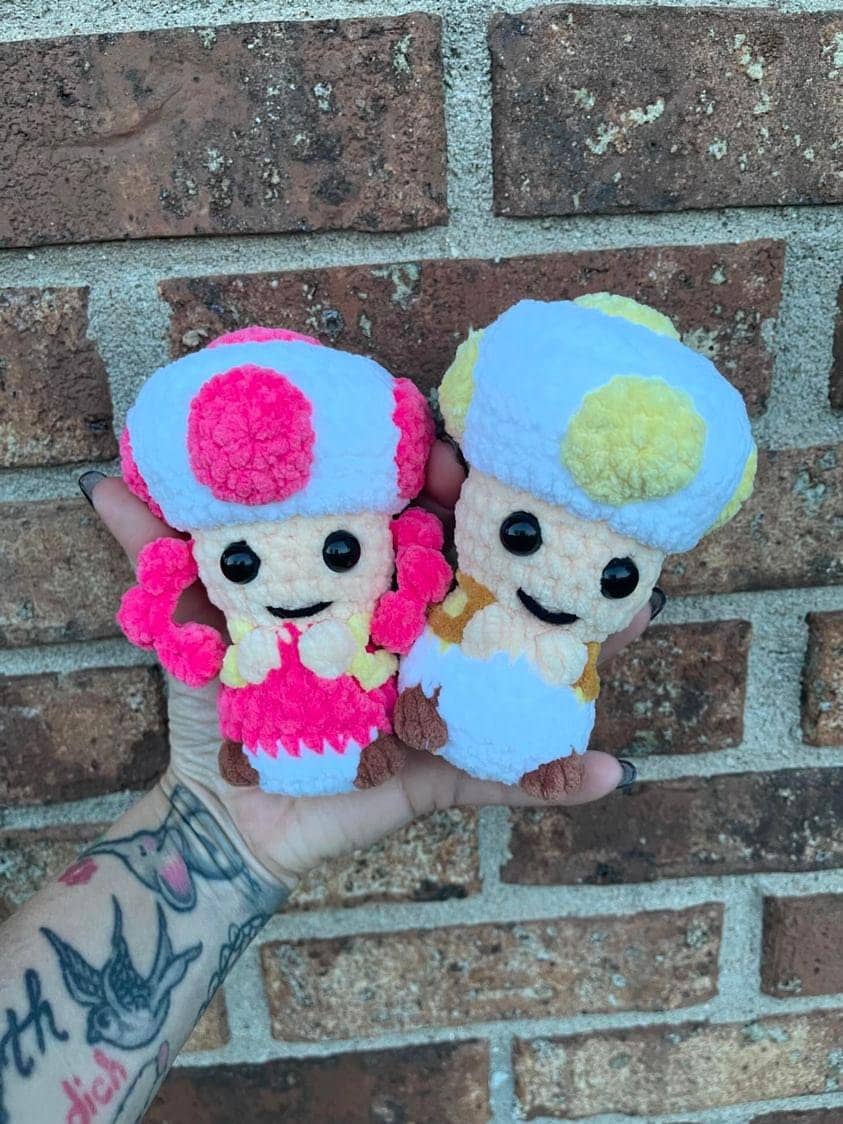 Mini Mushroom crochet pattern
