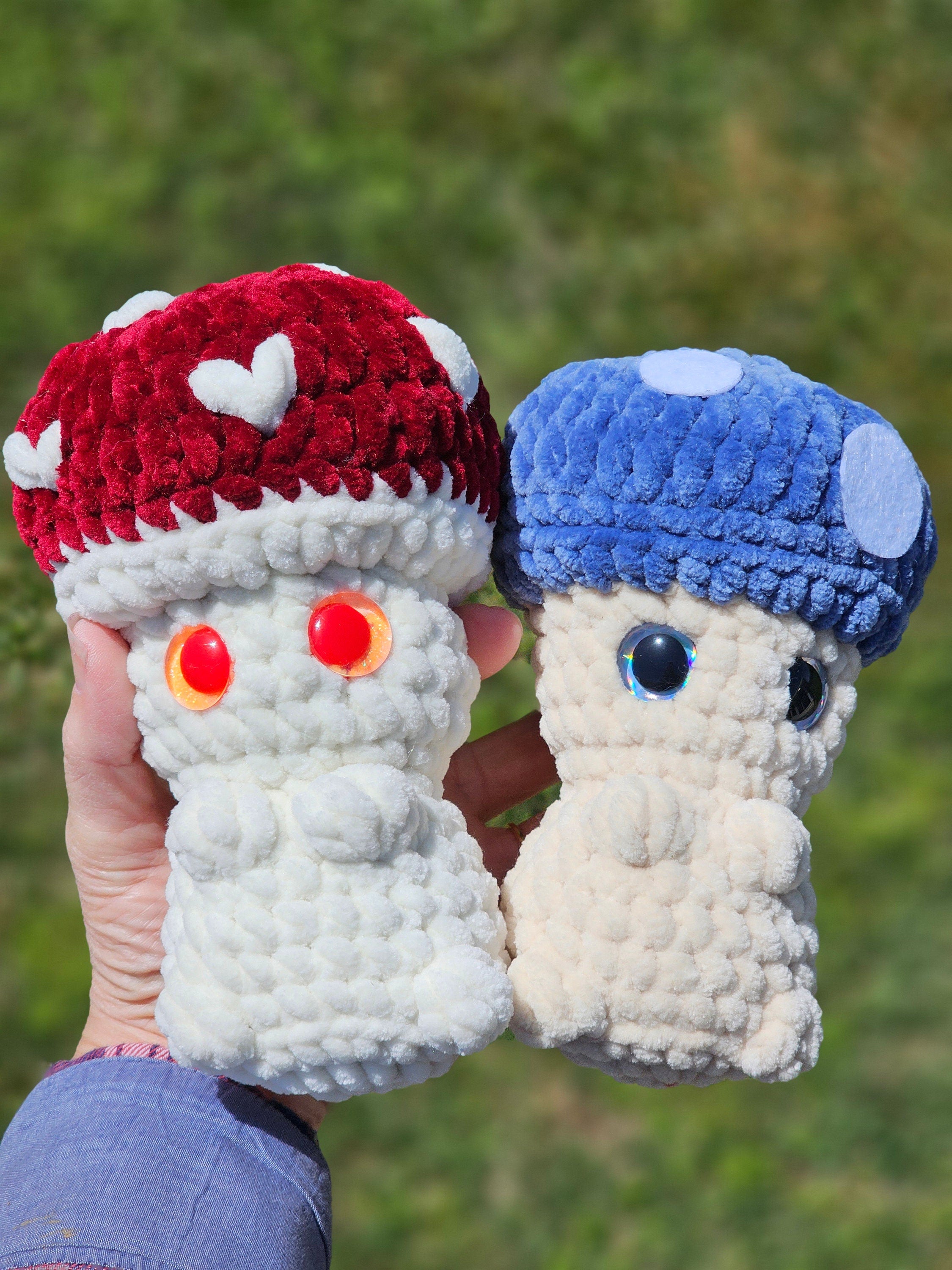 Mini Mushroom crochet pattern