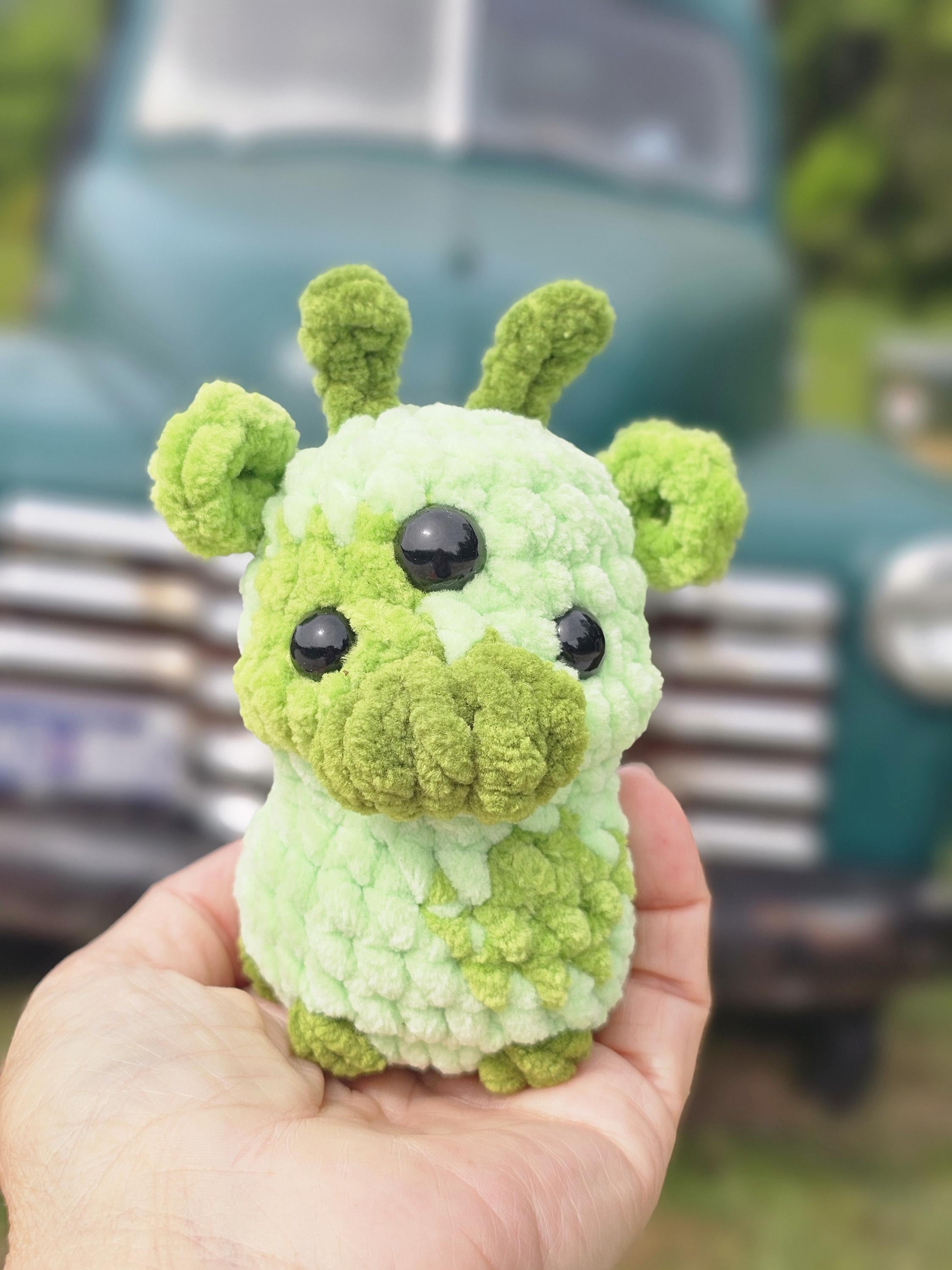 Moolissa the cow crochet pattern